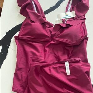 Women's Burgundy 2 piece Tankini swimsuit
